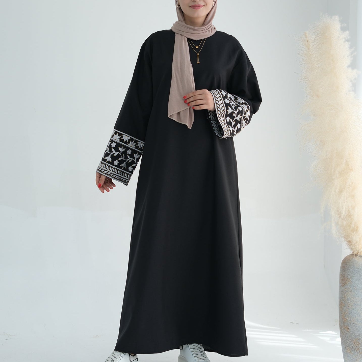 Embroidered Abaya Dress - Black - Nour Modesty