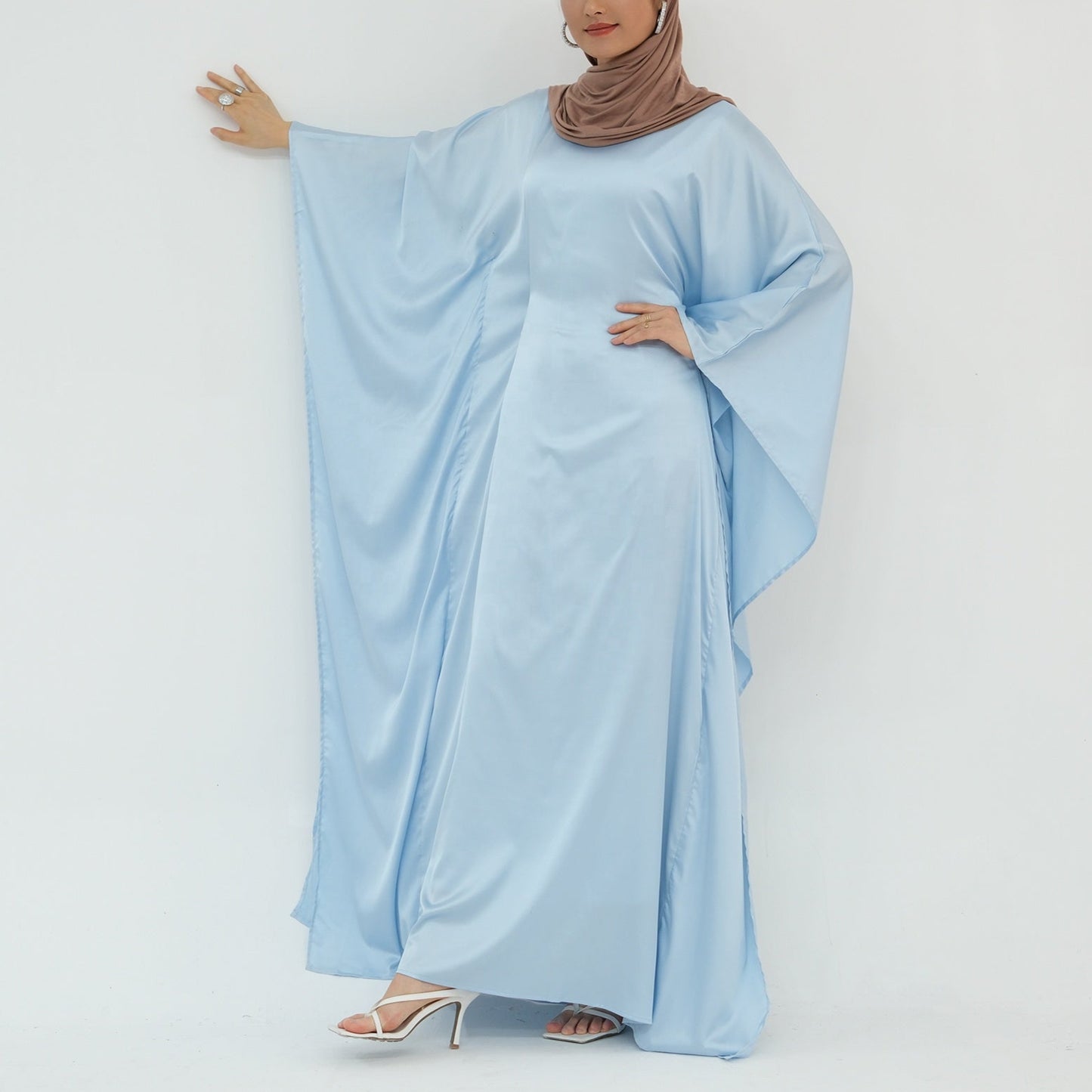 Luxury Silk Butterfly Abaya - Pink - Nour Modesty