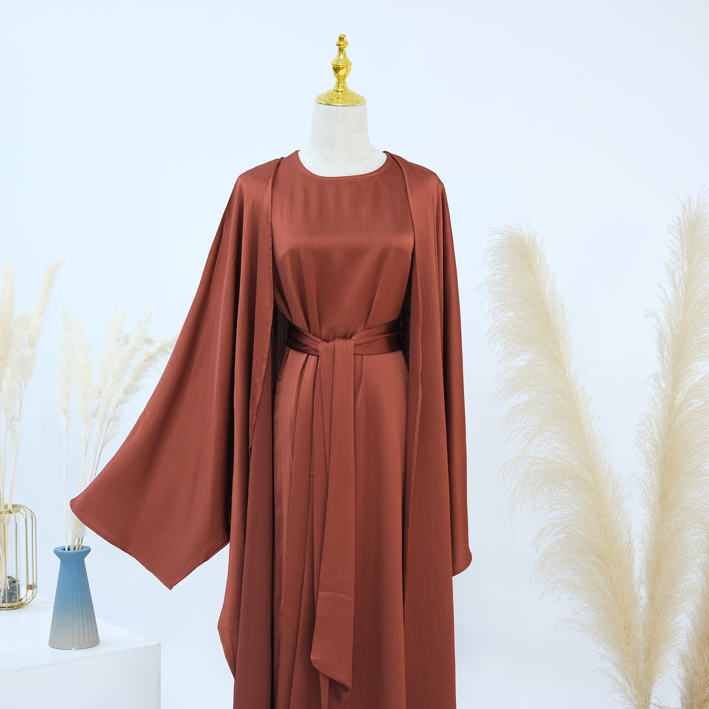 Luxury Silk Abaya Set - Black - Nour Modesty