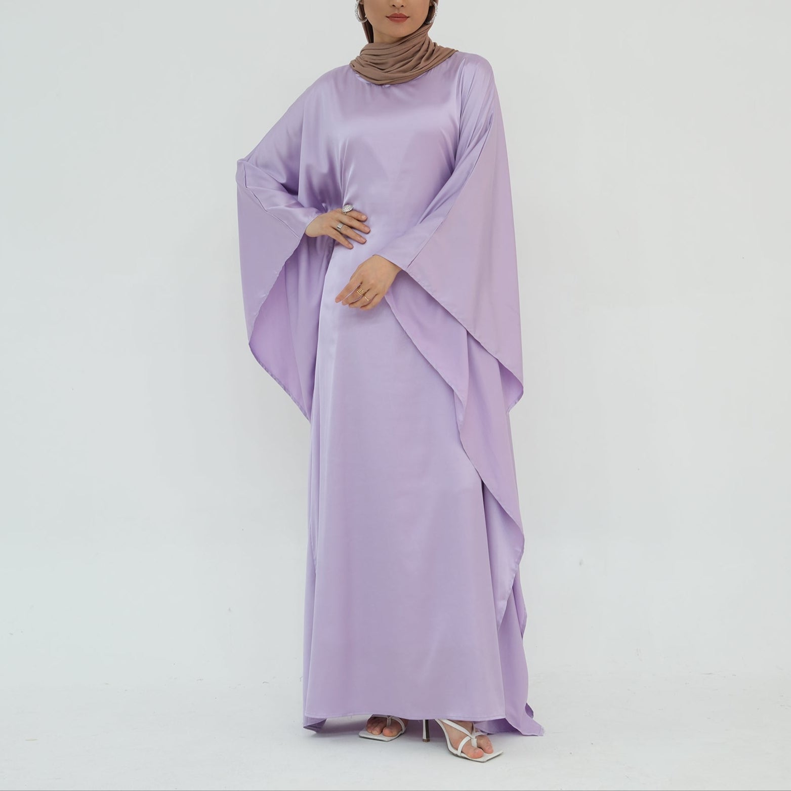Luxury Silk Butterfly Abaya - Pink - Nour Modesty