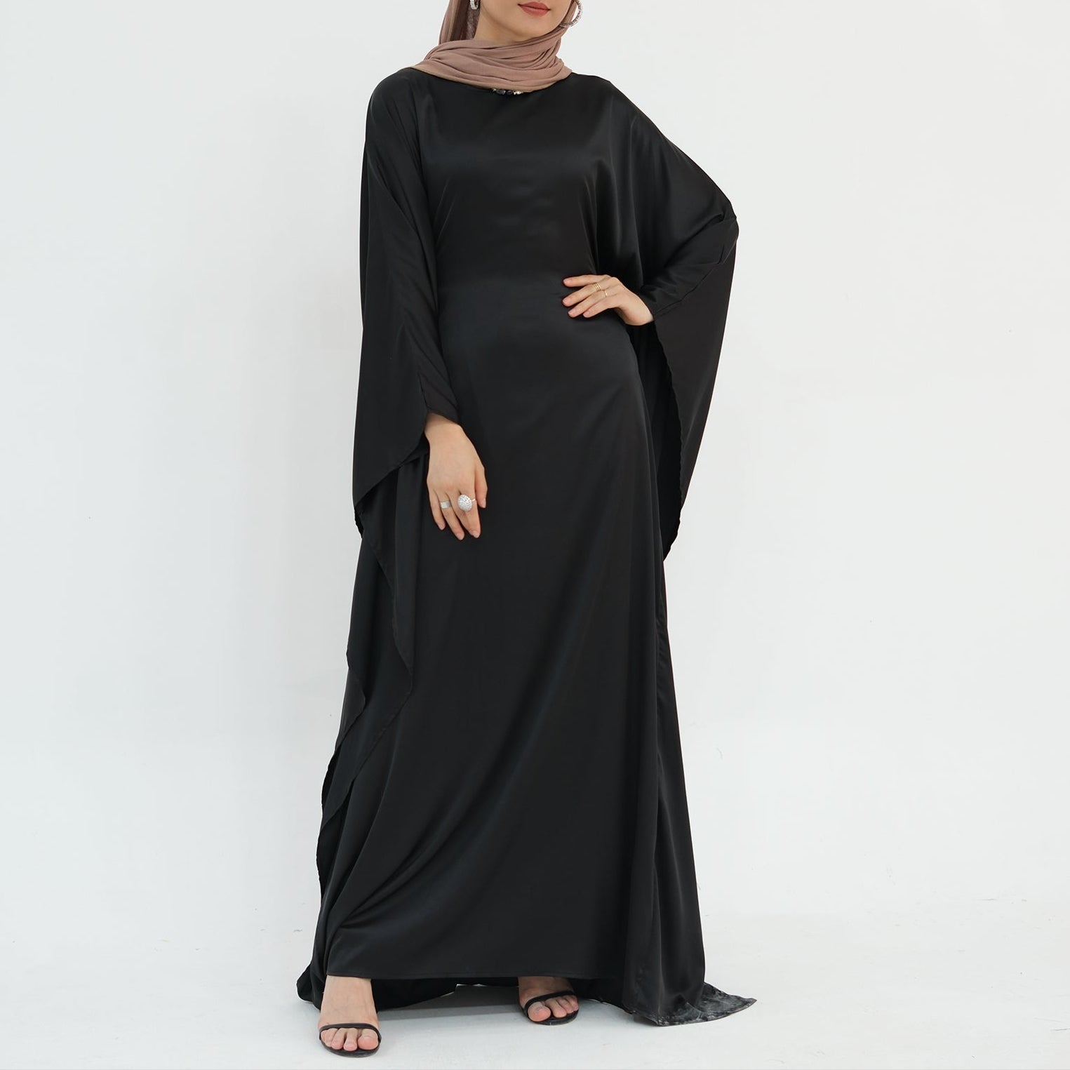 Luxury Silk Butterfly Abaya - Pink - Nour Modesty