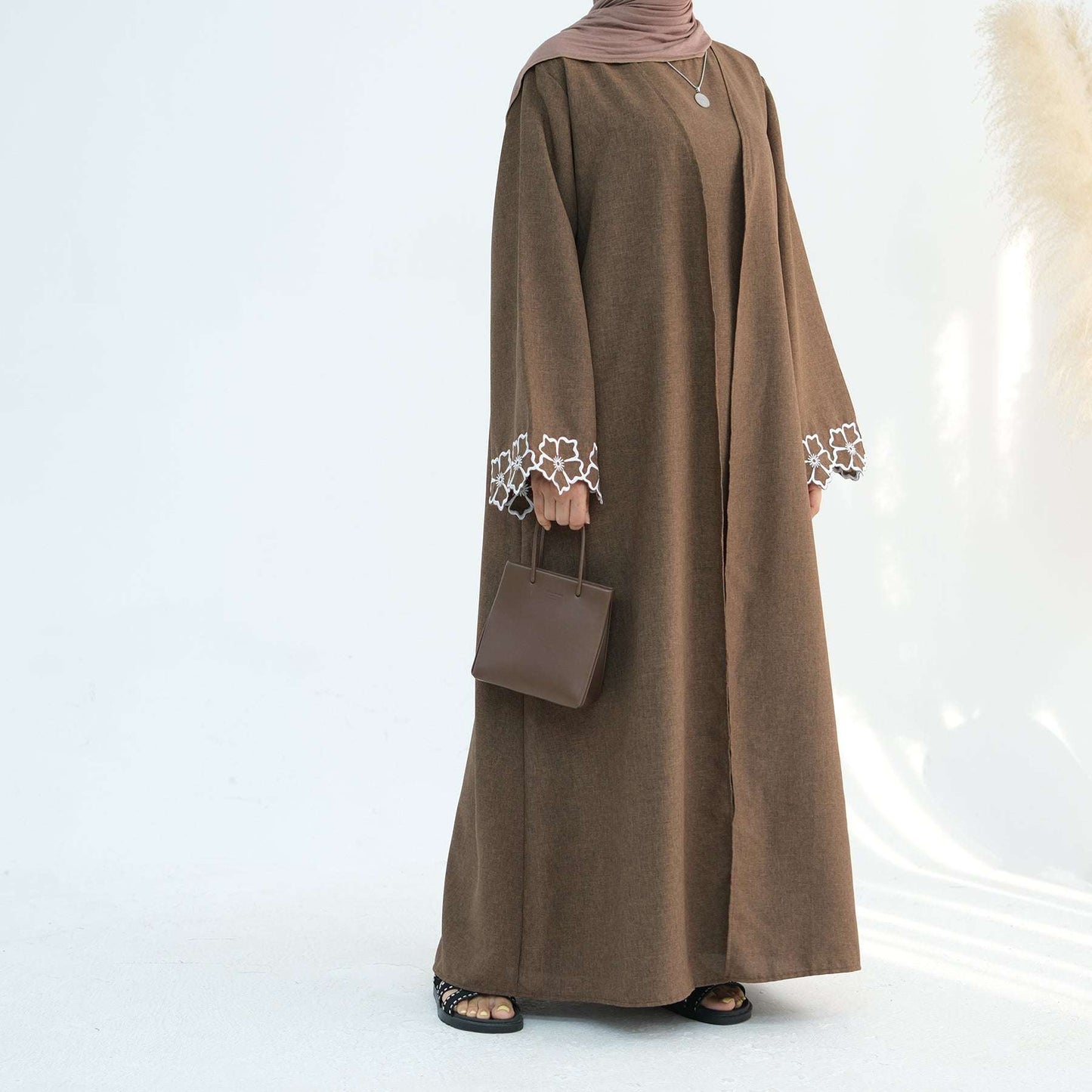 Noor Linen Abaya Set - Brown