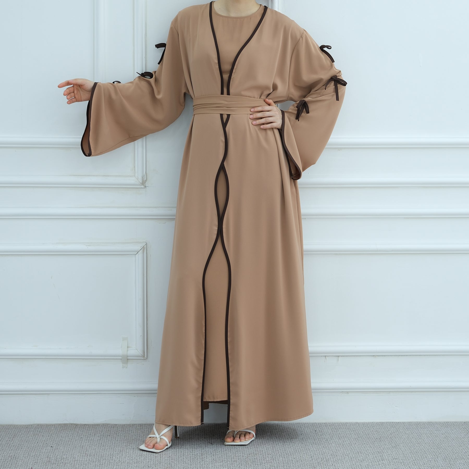Bow Open Abaya - Brown - Nour Modesty