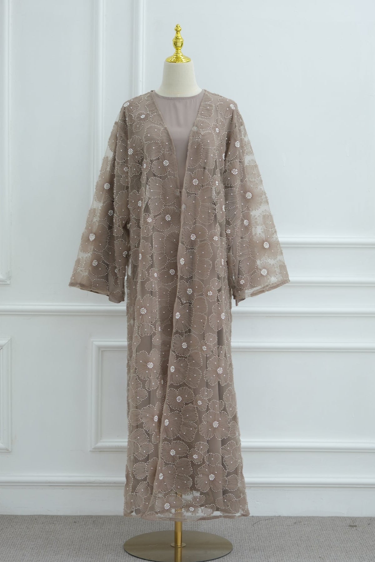 Mira Luxury Abaya Set