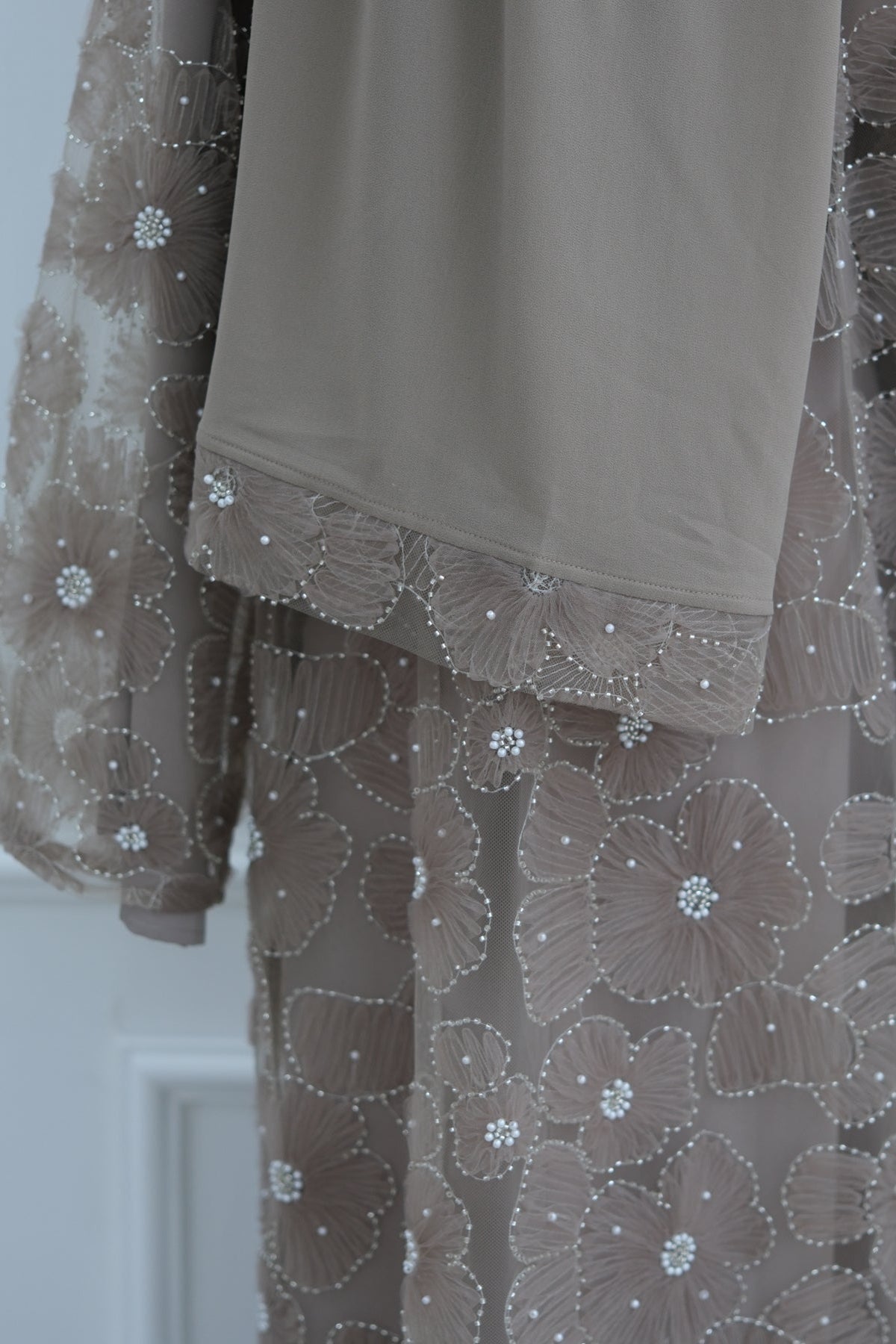 Mira Luxury Abaya Set