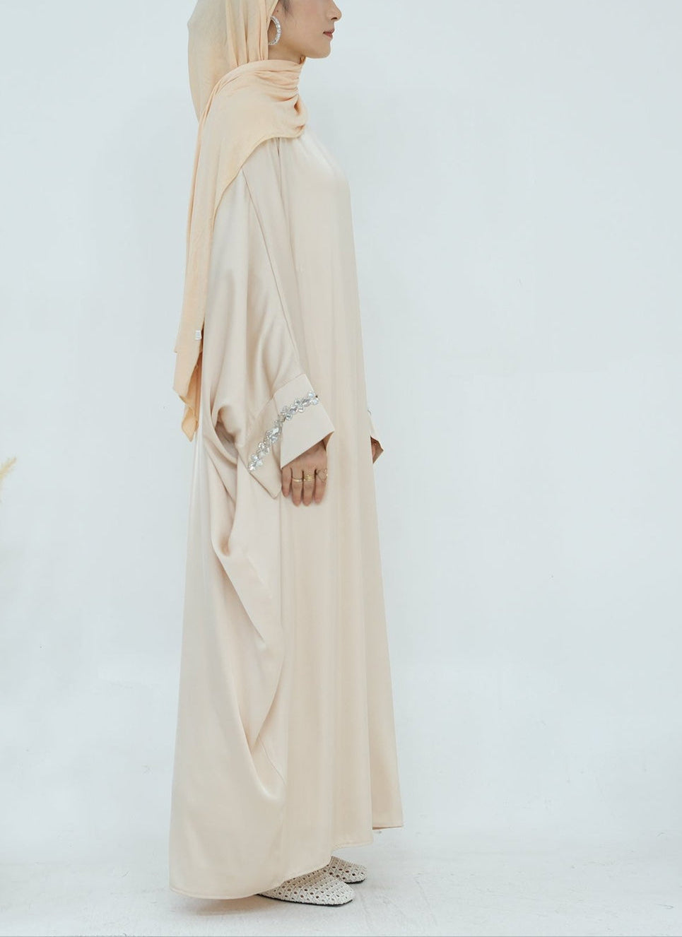 Butterfly Abaya Diamond - Cream - Nour Modesty