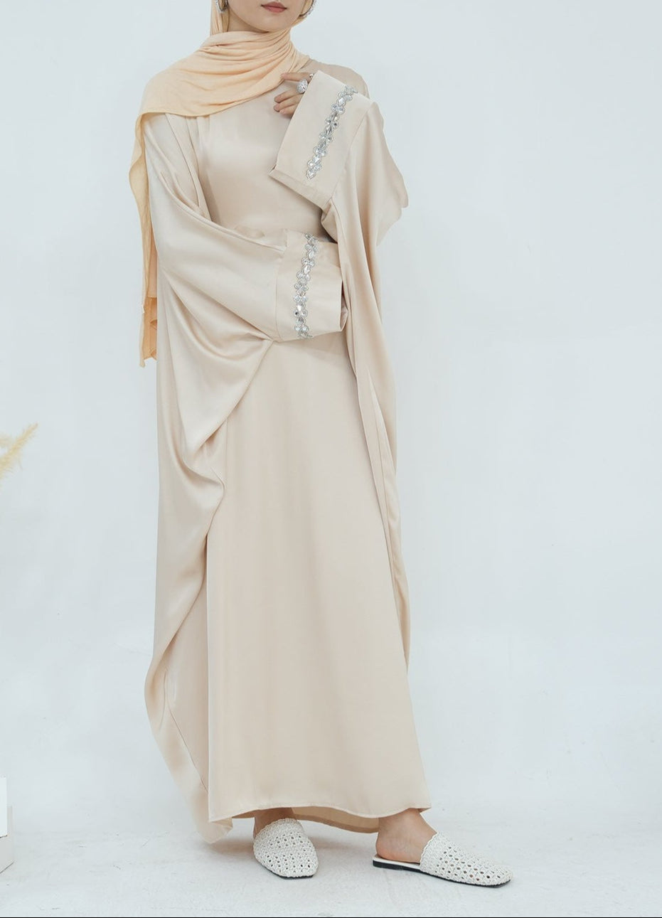 Butterfly Abaya Diamond - Cream - Nour Modesty