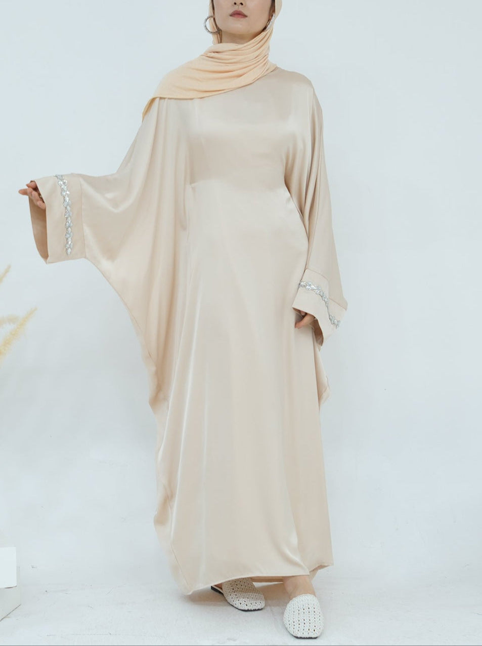 Butterfly Abaya Diamond - Cream - Nour Modesty