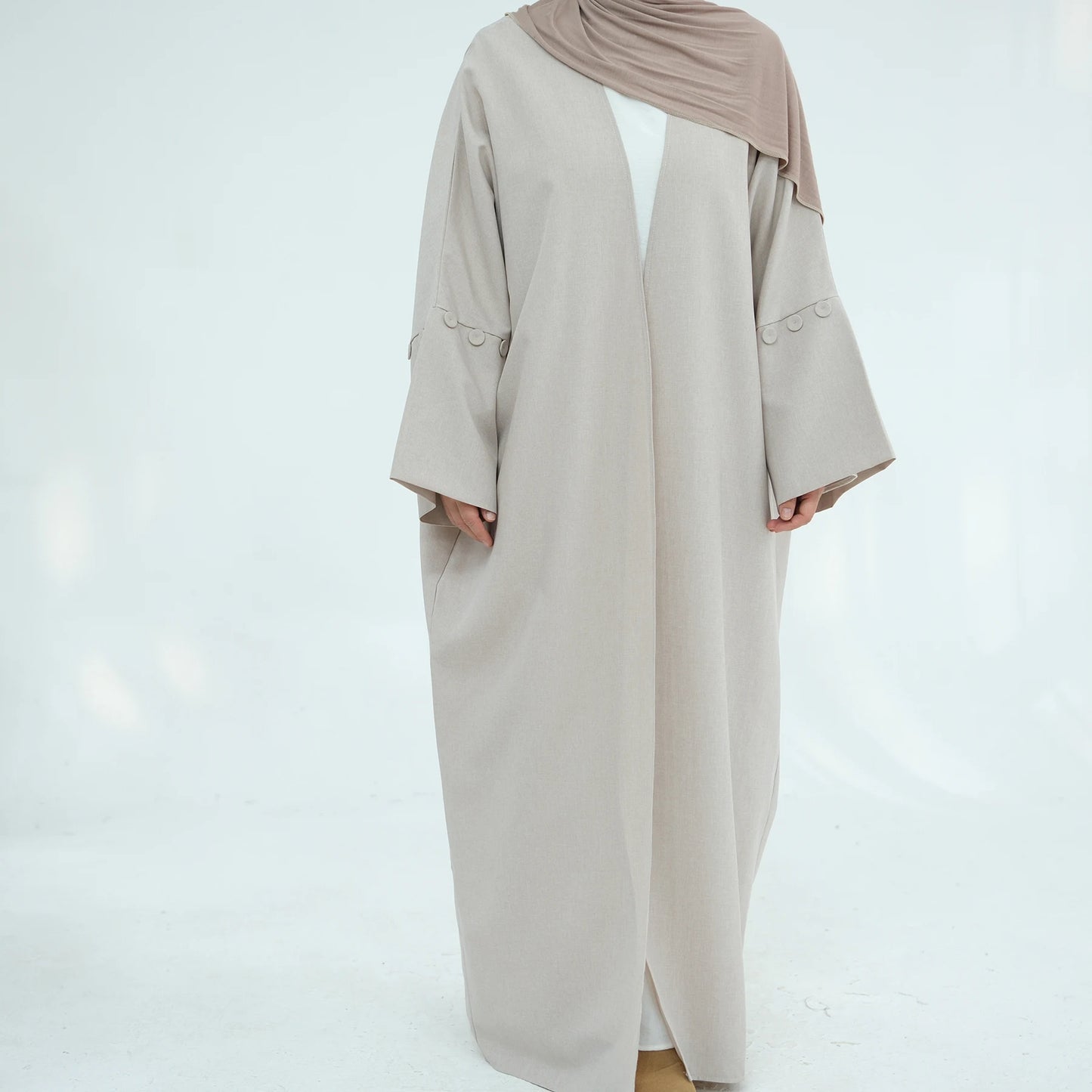 Lin Åpen Abaya