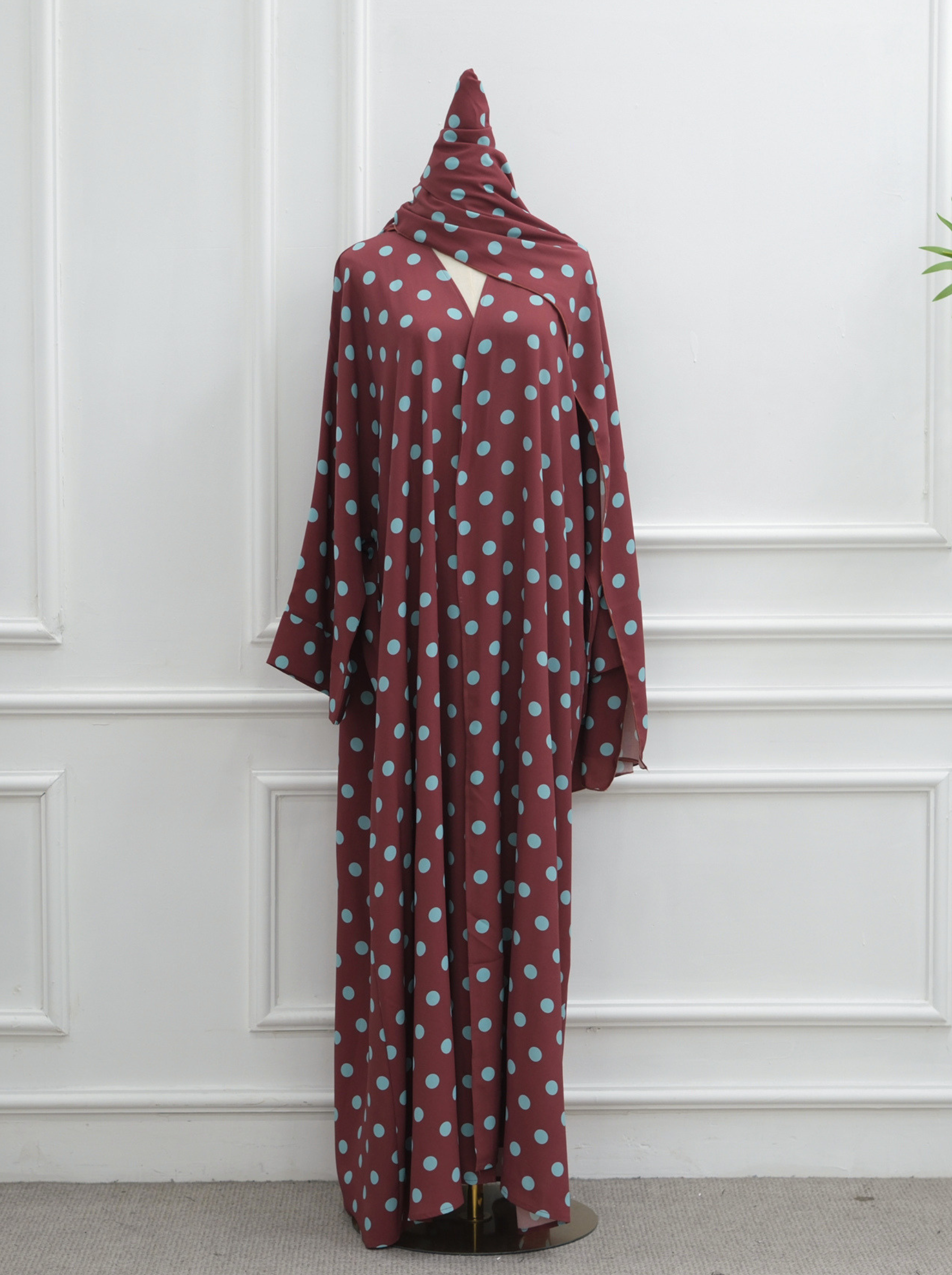 Polka Dot Abaya Set - Nour Modesty