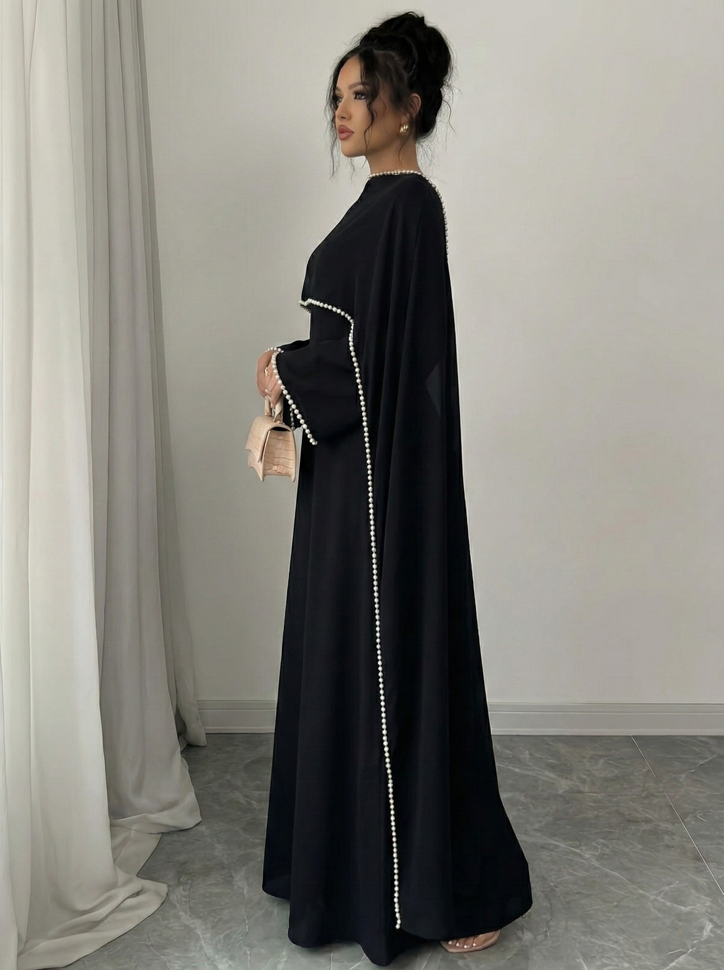 فستان أريا المحتشم