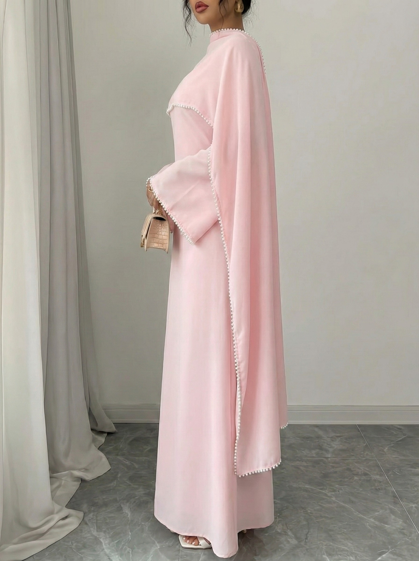 فستان أريا المحتشم