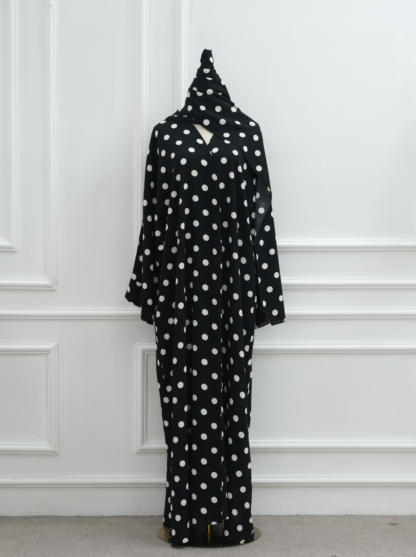 Polka Dot Abaya Set - Nour Modesty