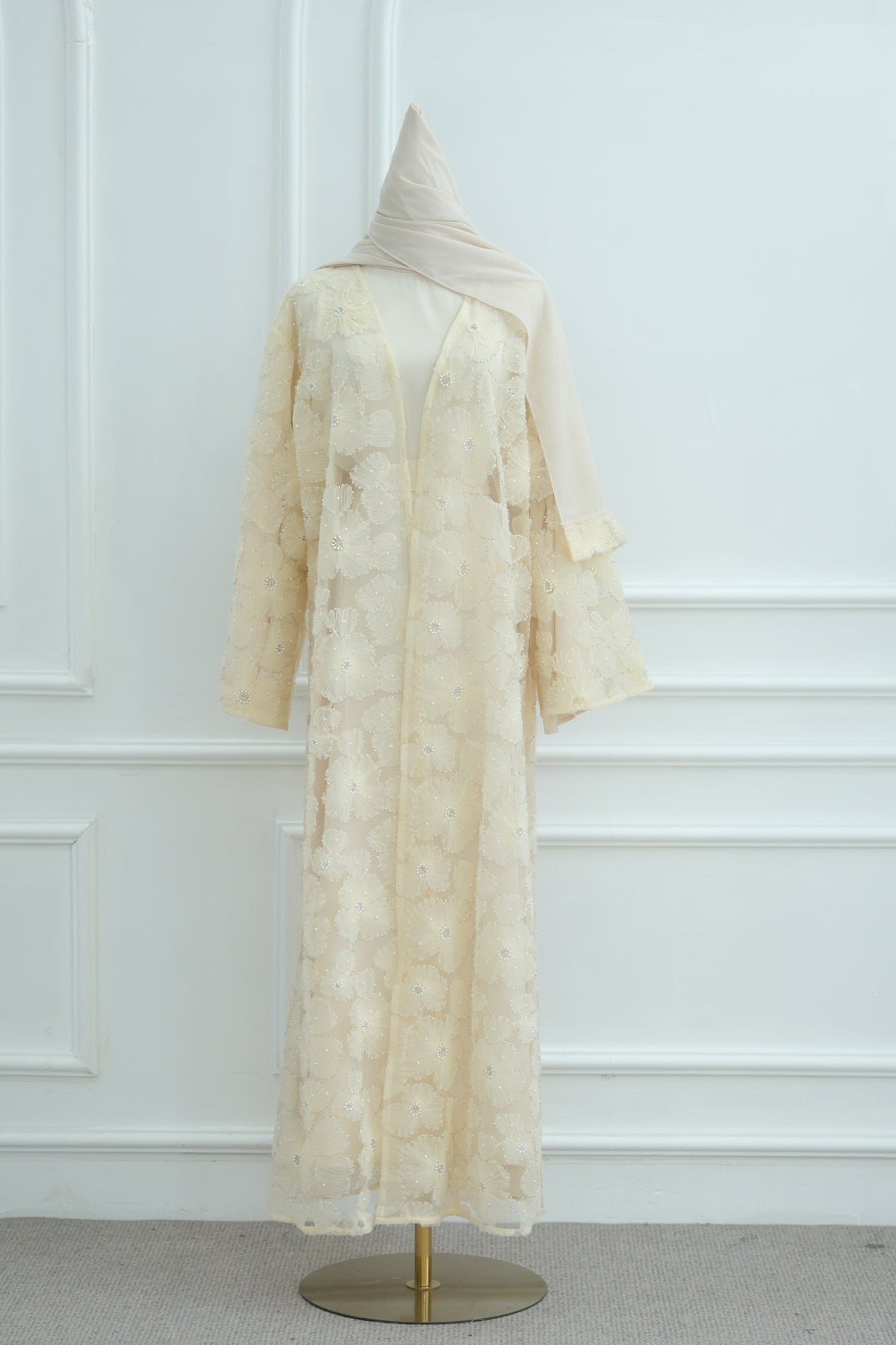 Mira Luxury Abaya Set