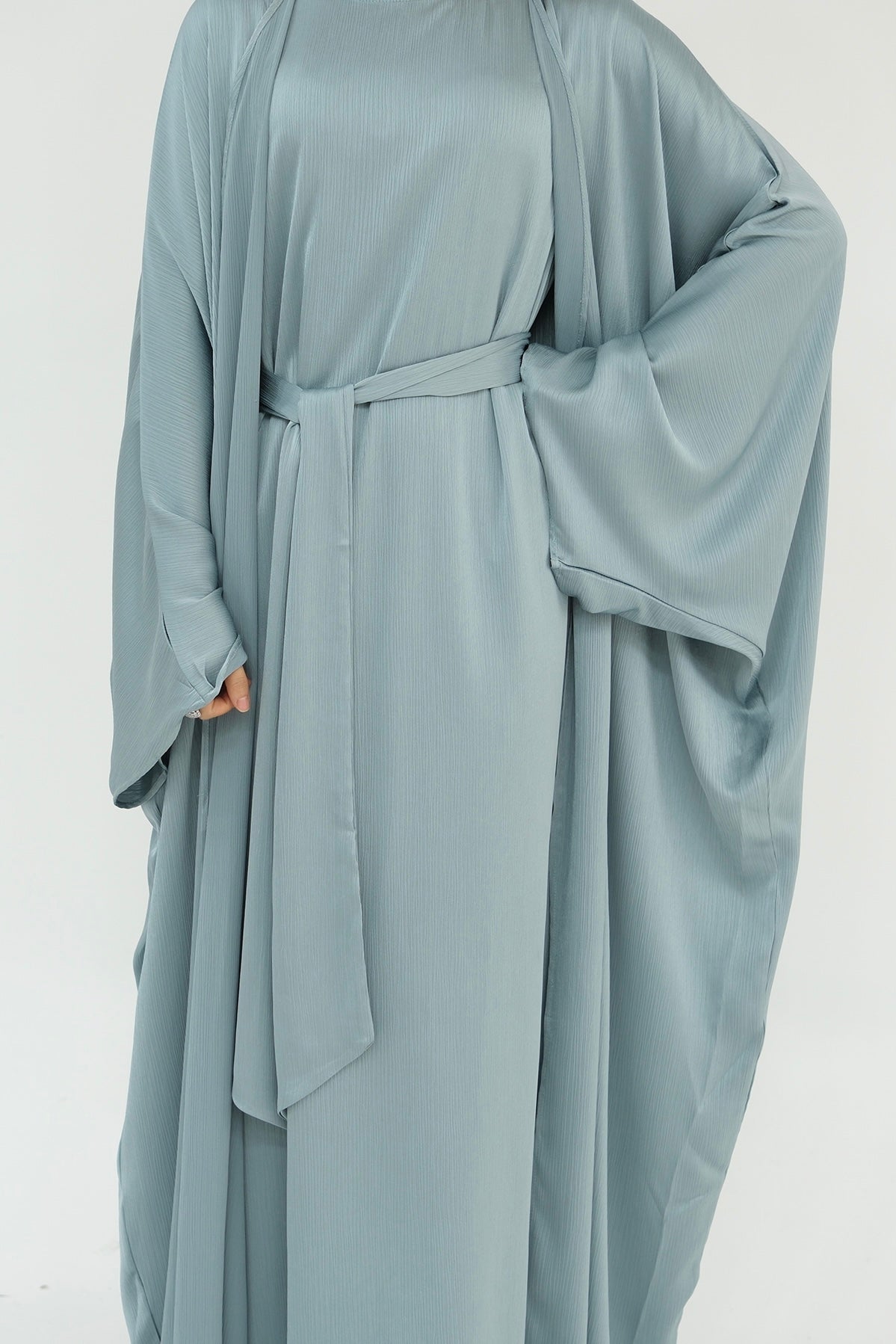 Luxury Silk Abaya Set - Black - Nour Modesty