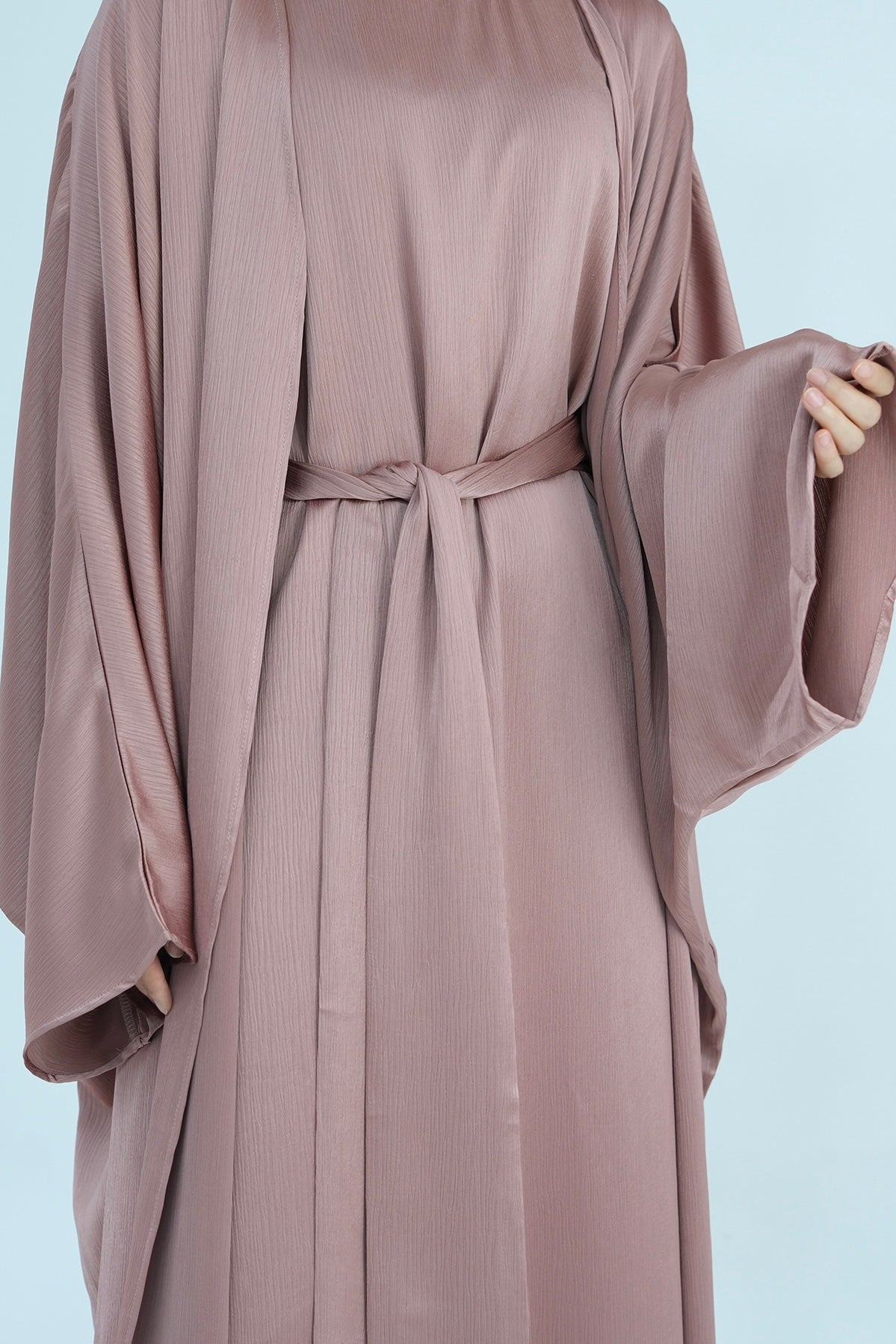 Luxury Silk Abaya Set - Black - Nour Modesty