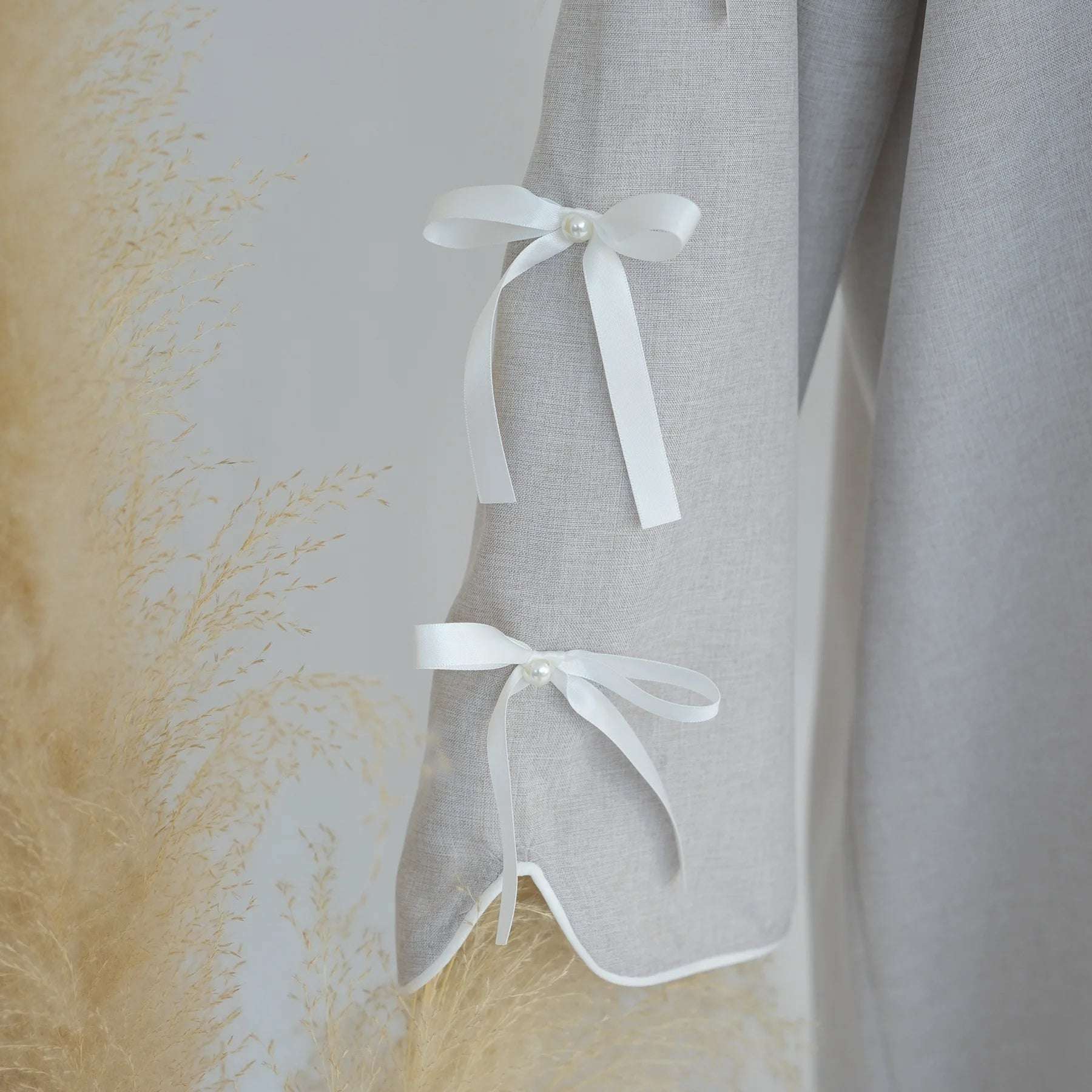 Gray Bow Open Abaya