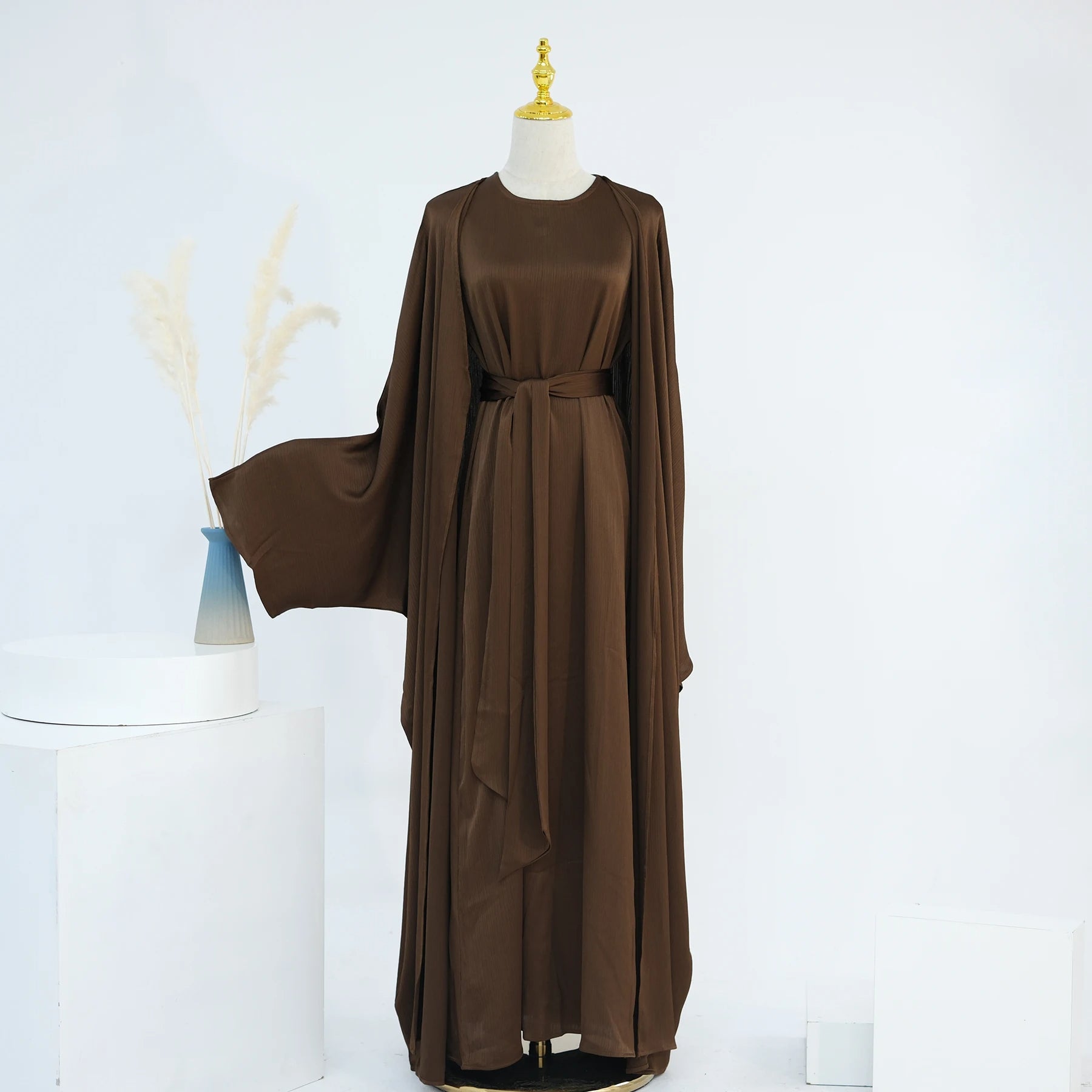 Luxury Silk Abaya Set - Black - Nour Modesty
