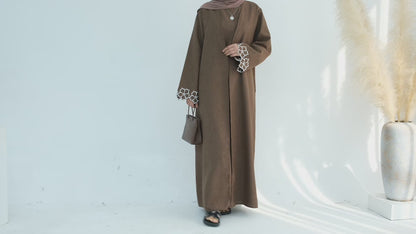 Noor Linen Abaya Sæt - Brun